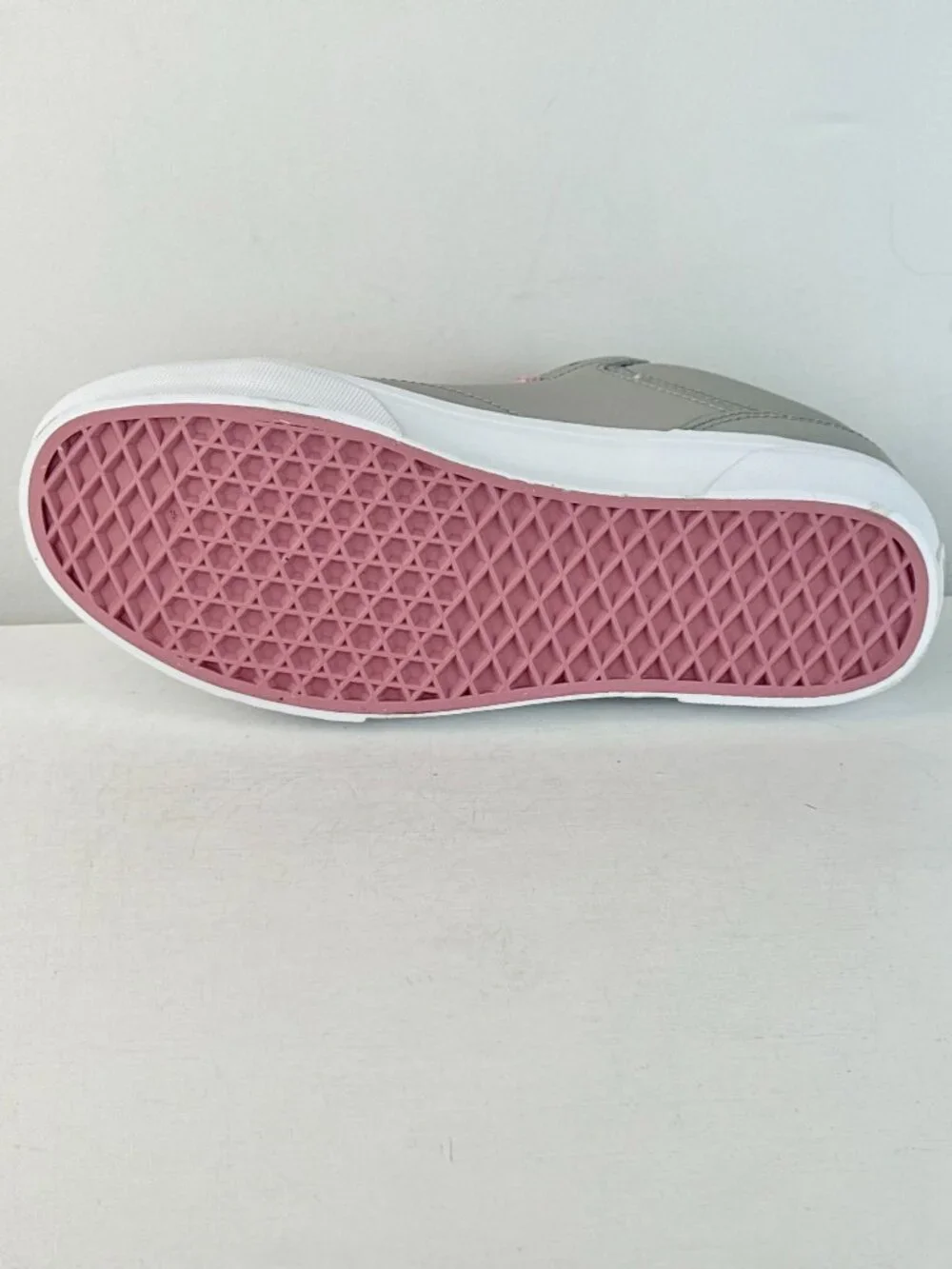 Women's 9 - VANS Seldan Platform Gray Sneaker with Lace Up Closure